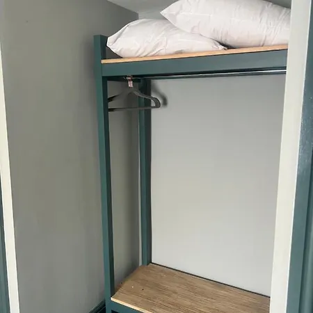 Отель The White Bear